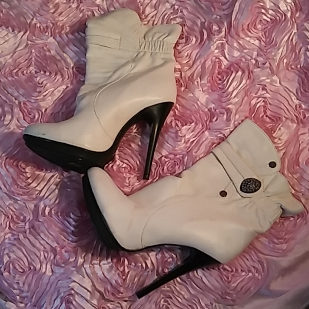 Beyond Brand High Heel Boots